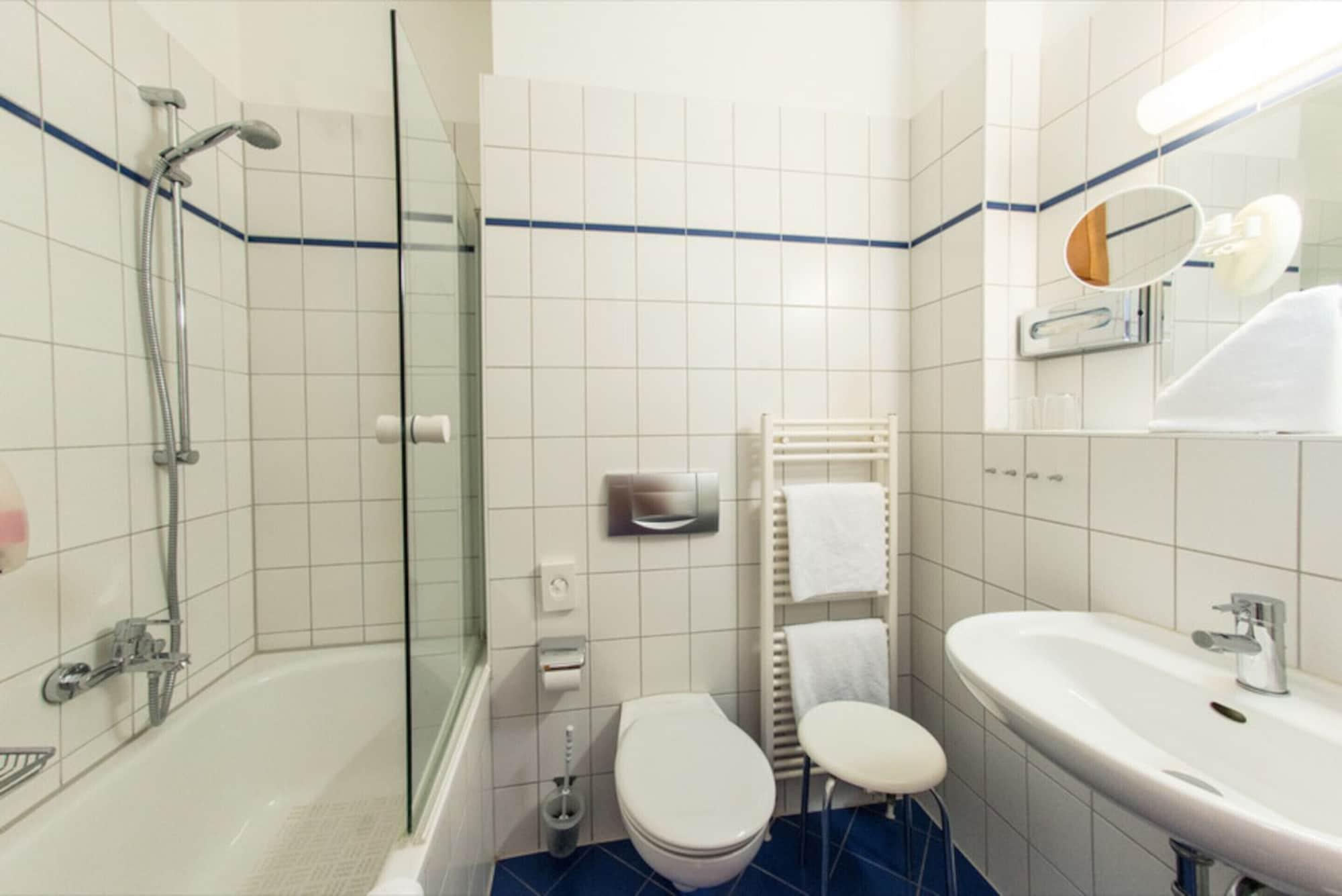 Glockenhof Hotel 4*