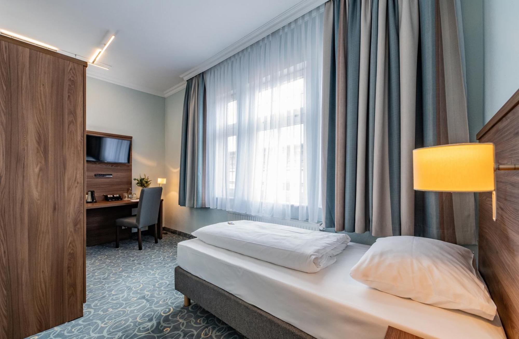 Glockenhof Hotel